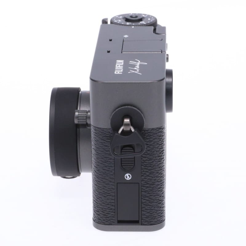 X half (FUJIFILM X-HF1) チャコールシルバー