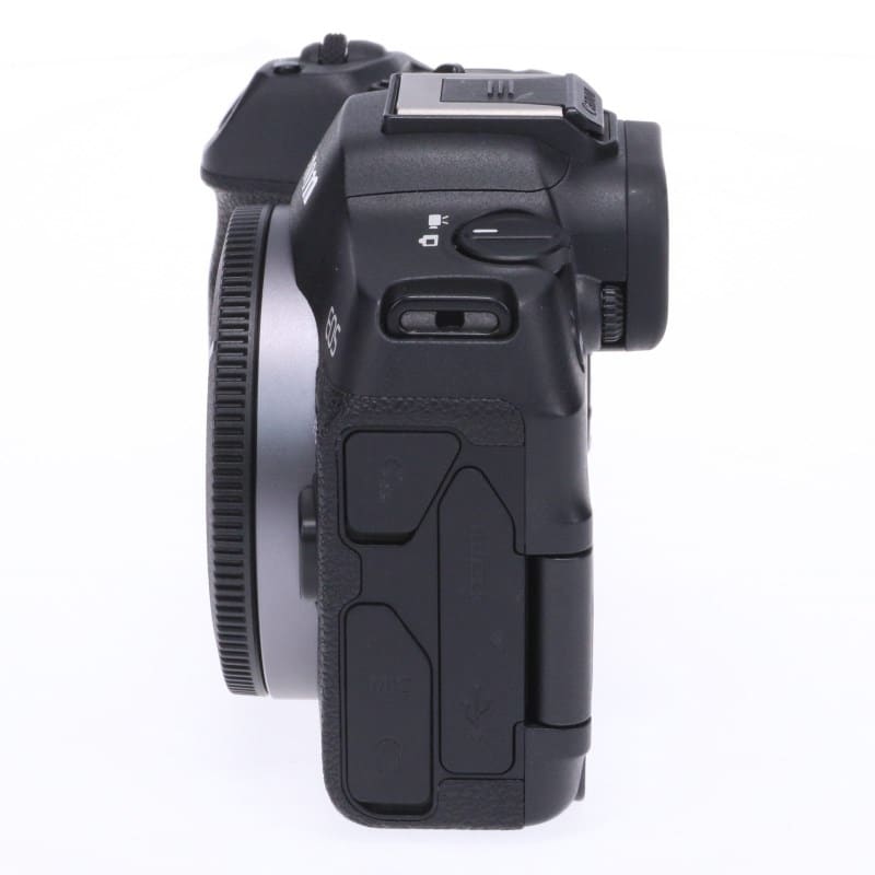 EOS R8 ボディー