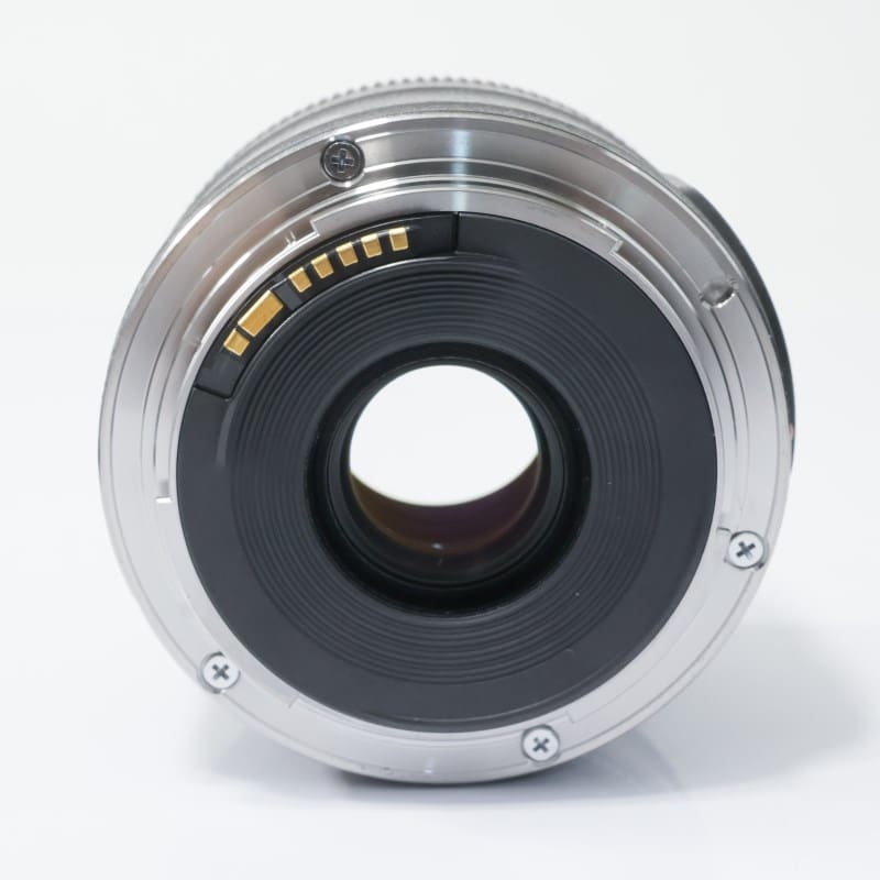EF28mm F2.8 IS USM