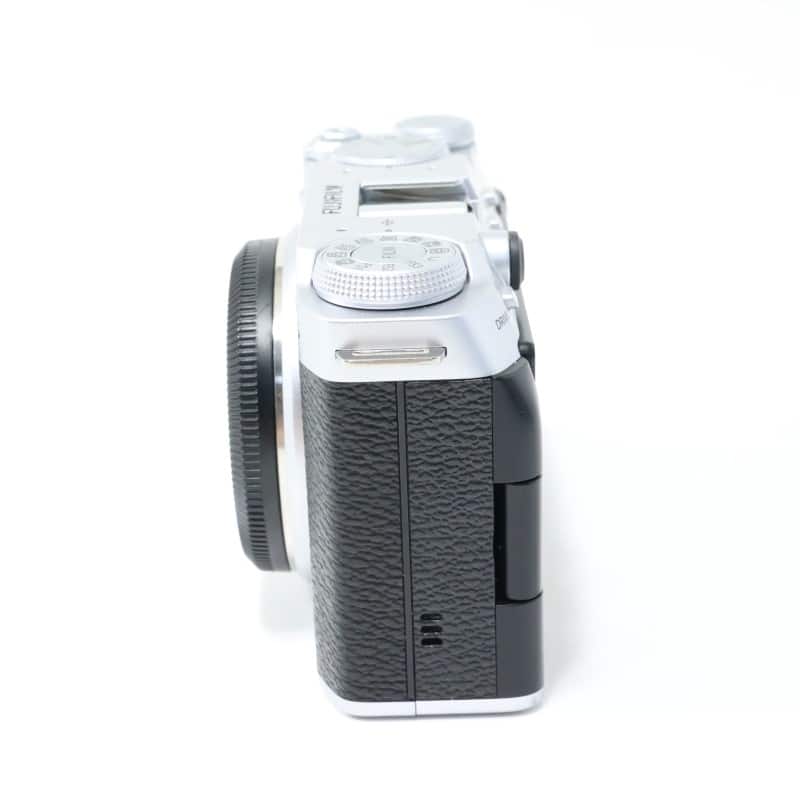 FUJIFILM X-M5 ボディ シルバー