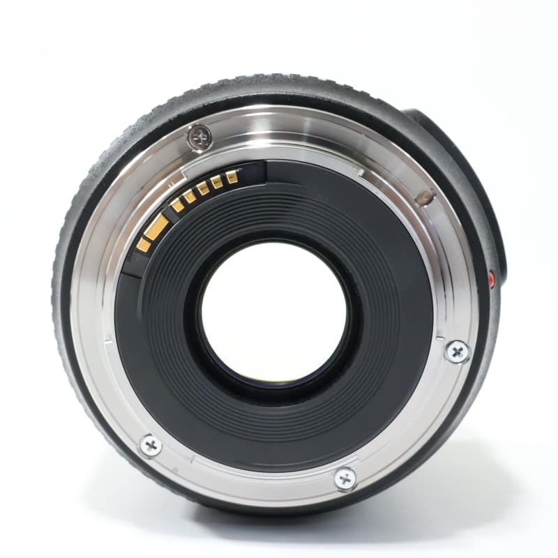 EF 35mm F2 IS USM