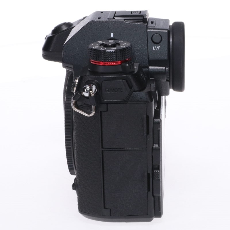 LUMIX DC-S1