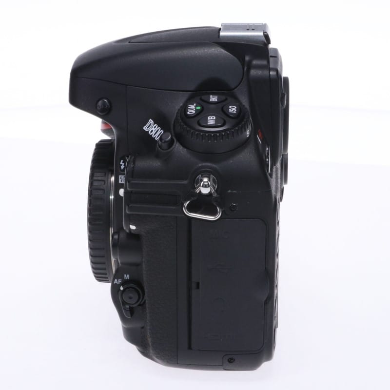 D800E