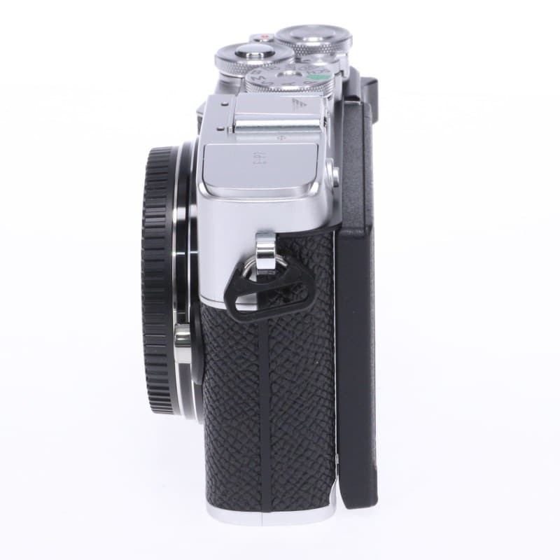 OLYMPUS／OM SYSTEM PEN E-P7 ボディー シルバー AB+ランク 中古