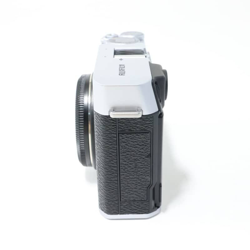FUJIFILM X-E4 ボディ シルバー