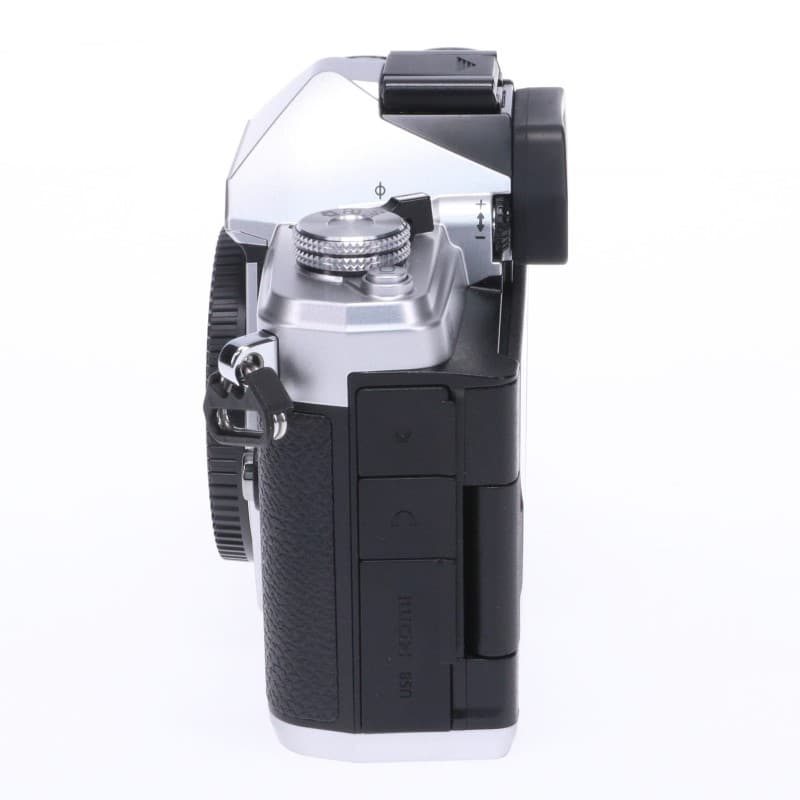 OM SYSTEM OM-3 ボディー シルバー