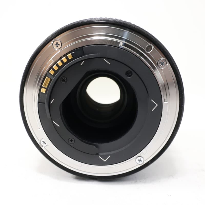EF8-15mm F4L フィッシュアイ USM
