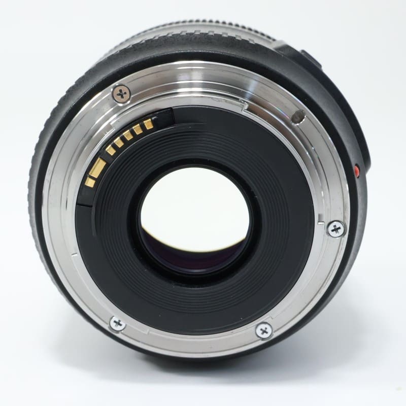 EF 35mm F2 IS USM