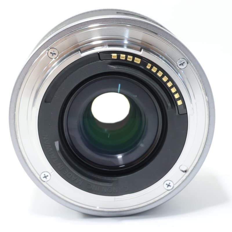 RF16mm F2.8 STM