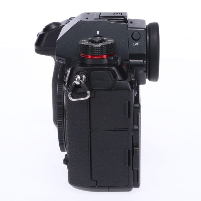 LUMIX S1R ボディ DC-S1R-K