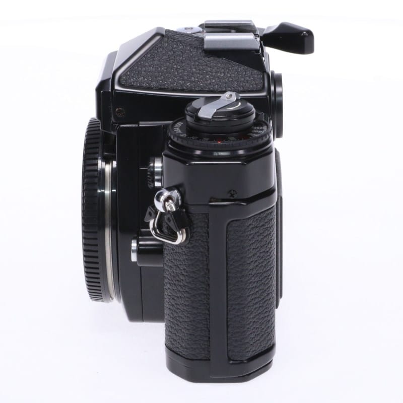 Nikon FE2 ブラック AB-ランク 中古｜フジヤカメラ