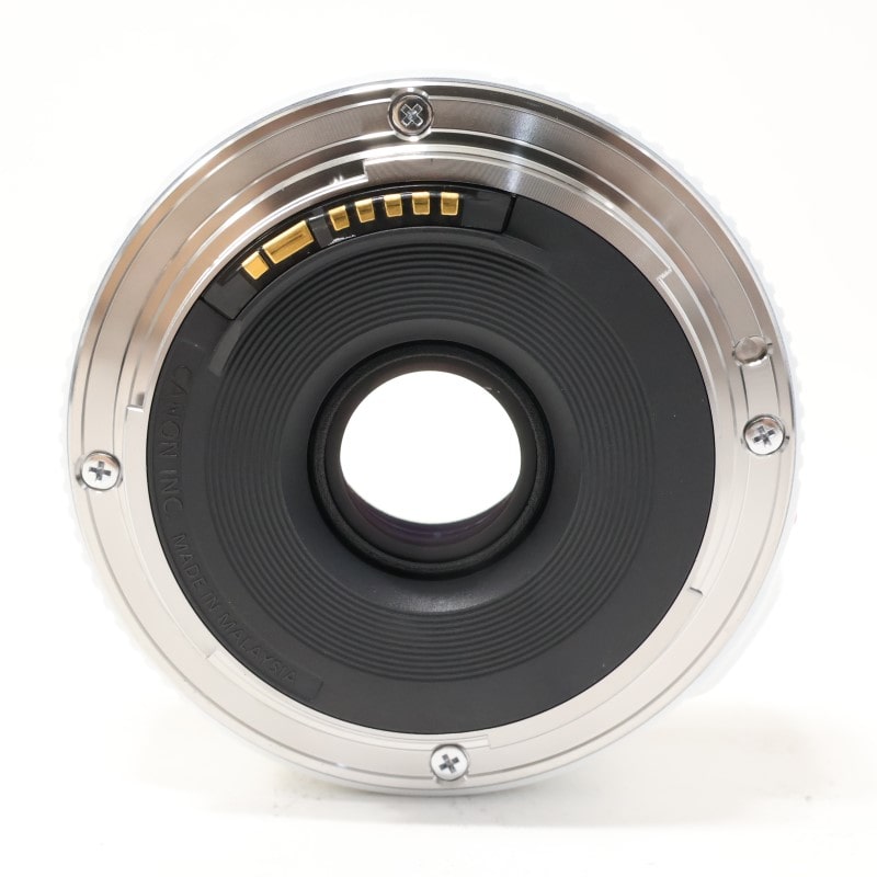 EF 40mm F2.8 STM ホワイト