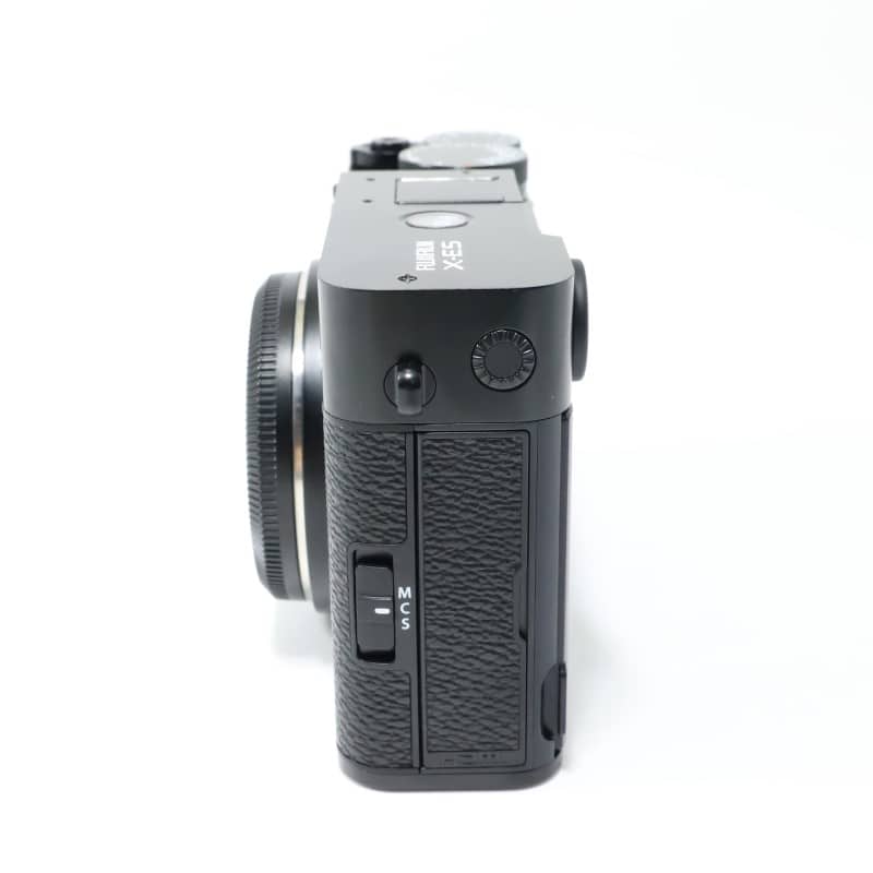 FUJIFILM X-E5 ボディ ブラック