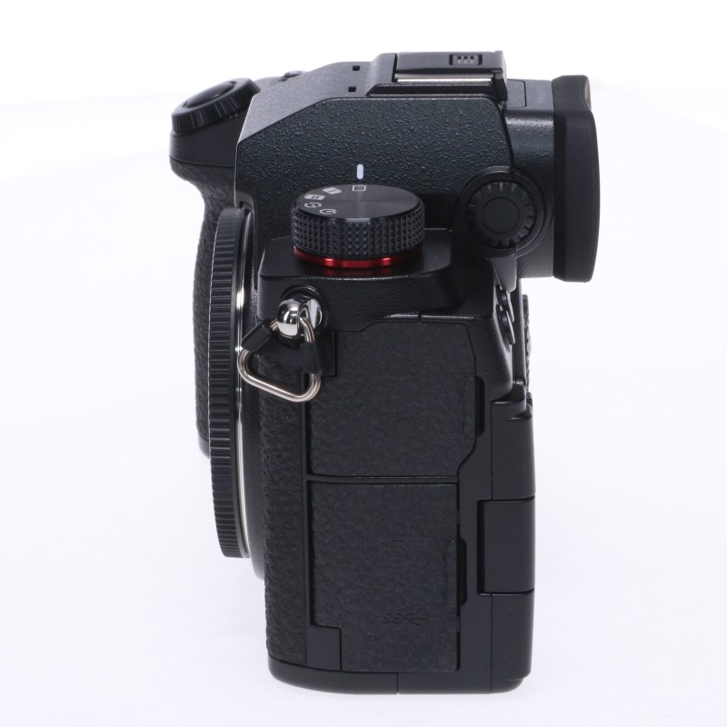 LUMIX DC-S5