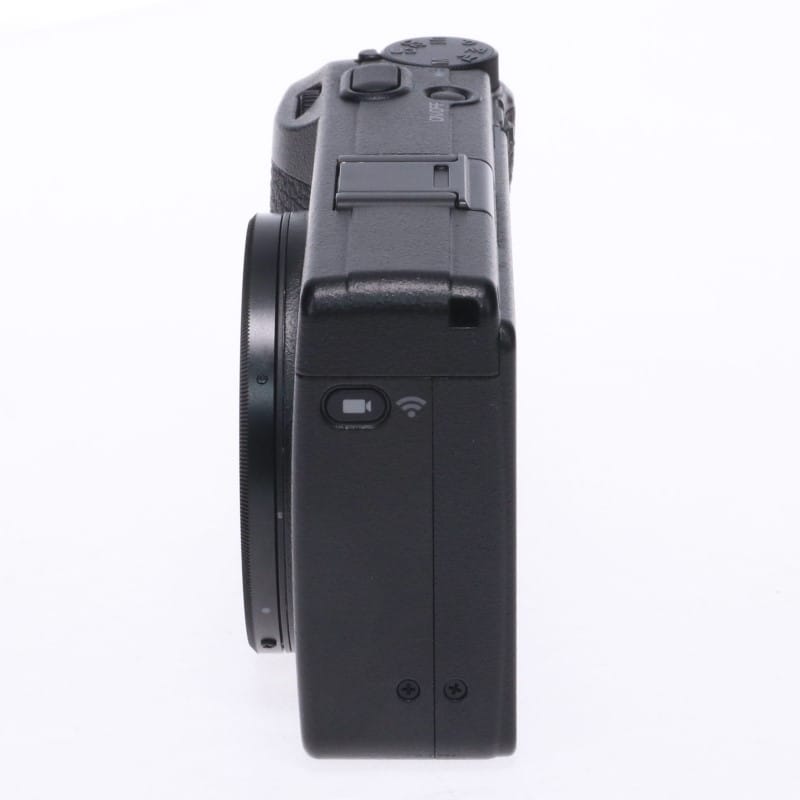RICOH GR III