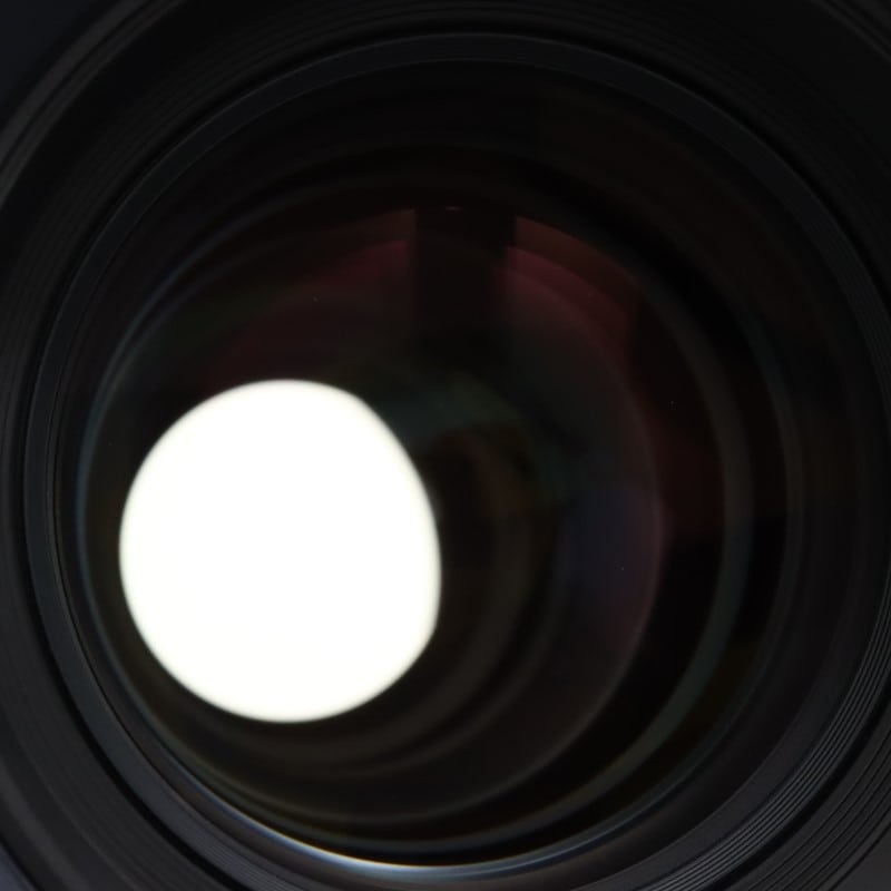 CP.2 135mm/T2.1 EF Feet [Compact Prime CP.2 EFマウント フィート表示]