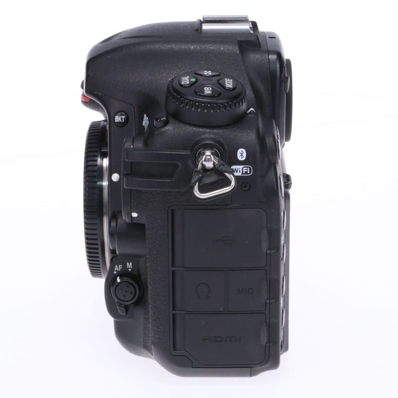 Nikon D500 ボディ AB-ランク 中古｜フジヤカメラ