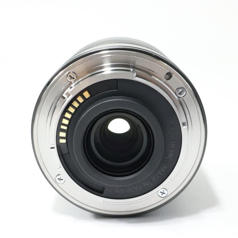 EF-M11-22mm F4-5.6 IS STM