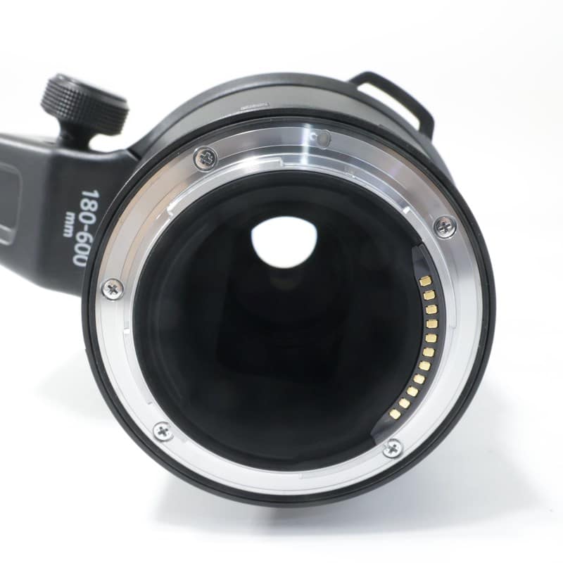 NIKKOR Z 180-600mm f/5.6-6.3 VR