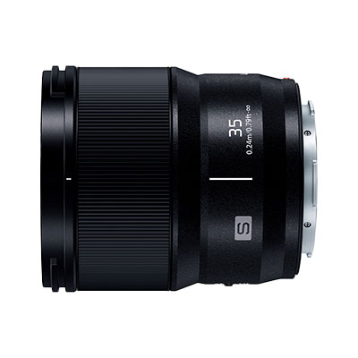 LUMIX S 35mm F1.8 S-S35