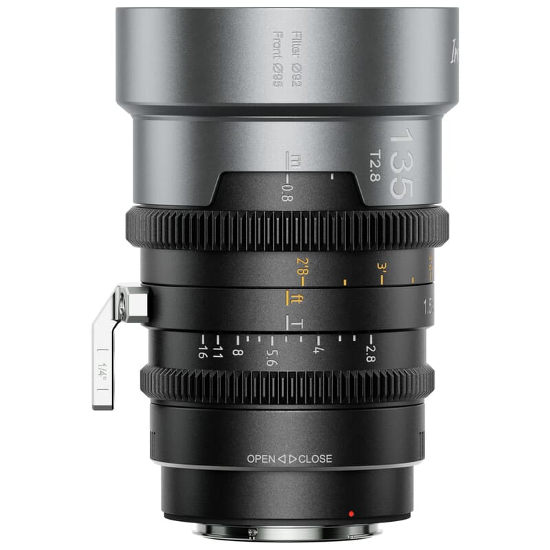 IronStar 135mm フルフレーム アナモルフィックレンズ T2.8 1.5x PL/ナチュラル(EFアダプター付) IRON-135-N-JP(2026年6月22日発売予定)
