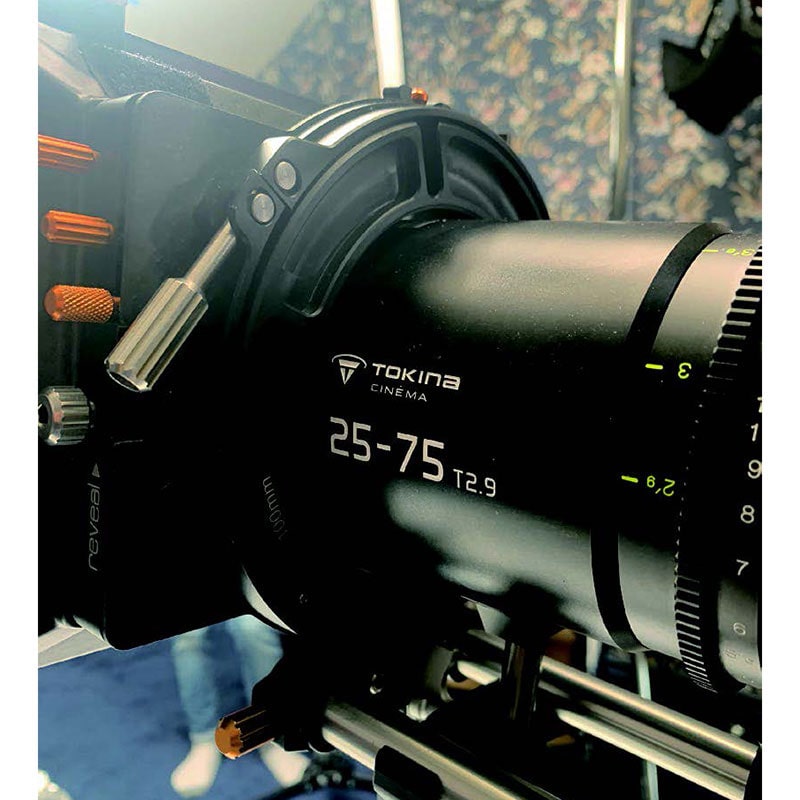 25-75mm T2.9 CINEMA EF ft EFマウント フィート表示