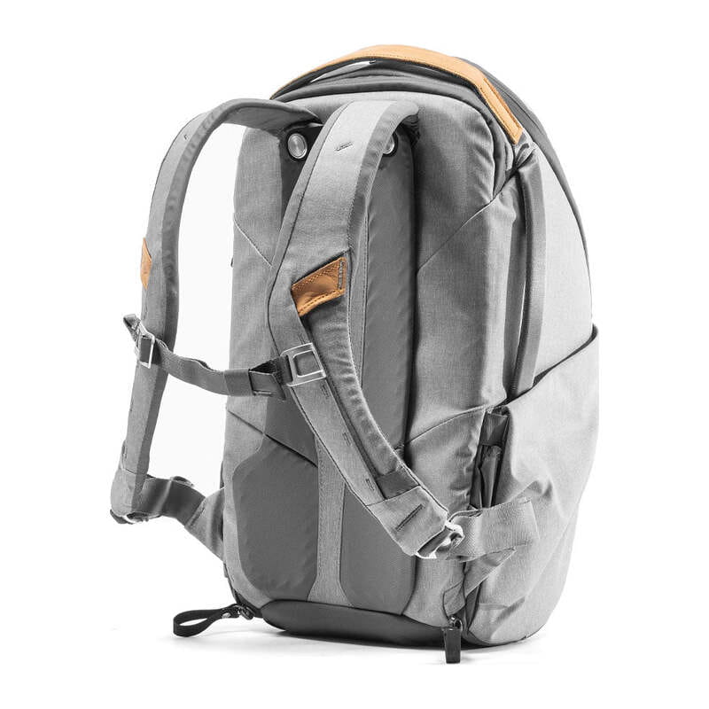 エブリデイ バックパック ジップ 20L アッシュ BEDBZ-20-AS-2