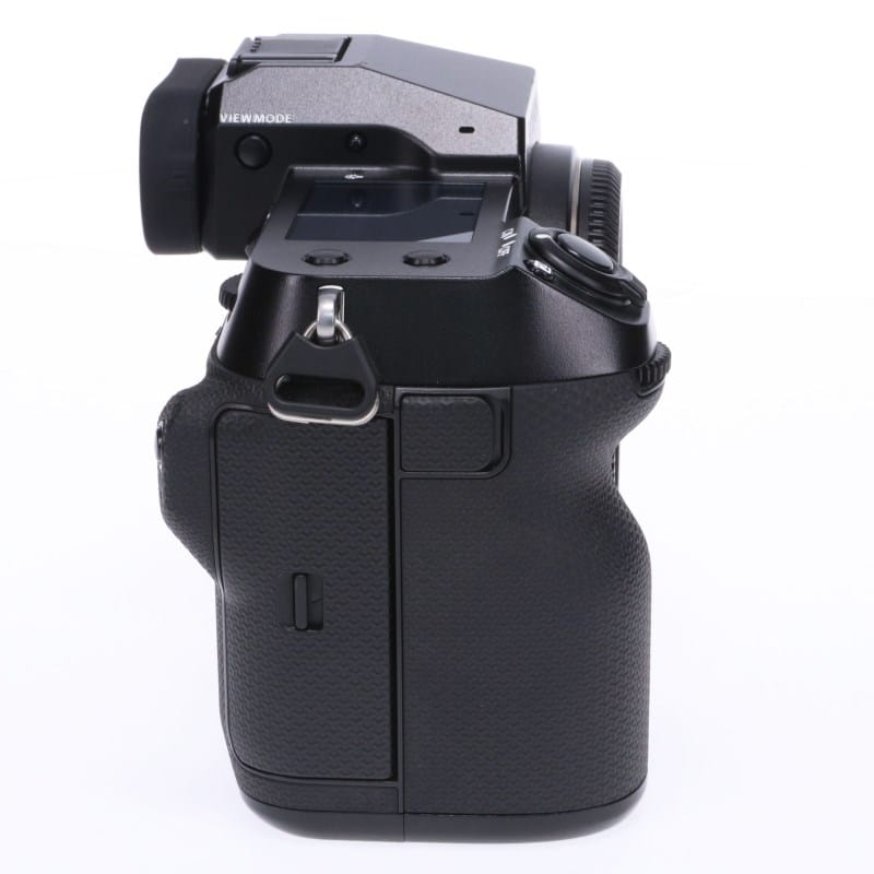 富士フイルム FUJIFILM GFX100S II ボディ AB-ランク 中古｜フジヤカメラ