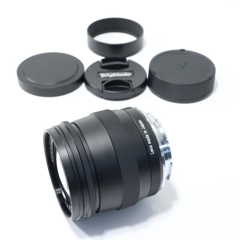 ULTRON 75mm F1.9 MC VM