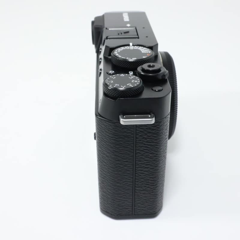 FUJIFILM X-E4 ボディ ブラック