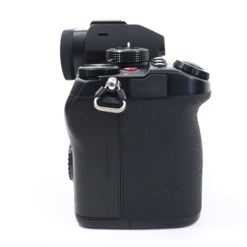 Panasonic - Panasonic LUMIX DC-S5 ボディ Panasonic LUMIX S5 Full Frame Mirrorless Camera Body Only