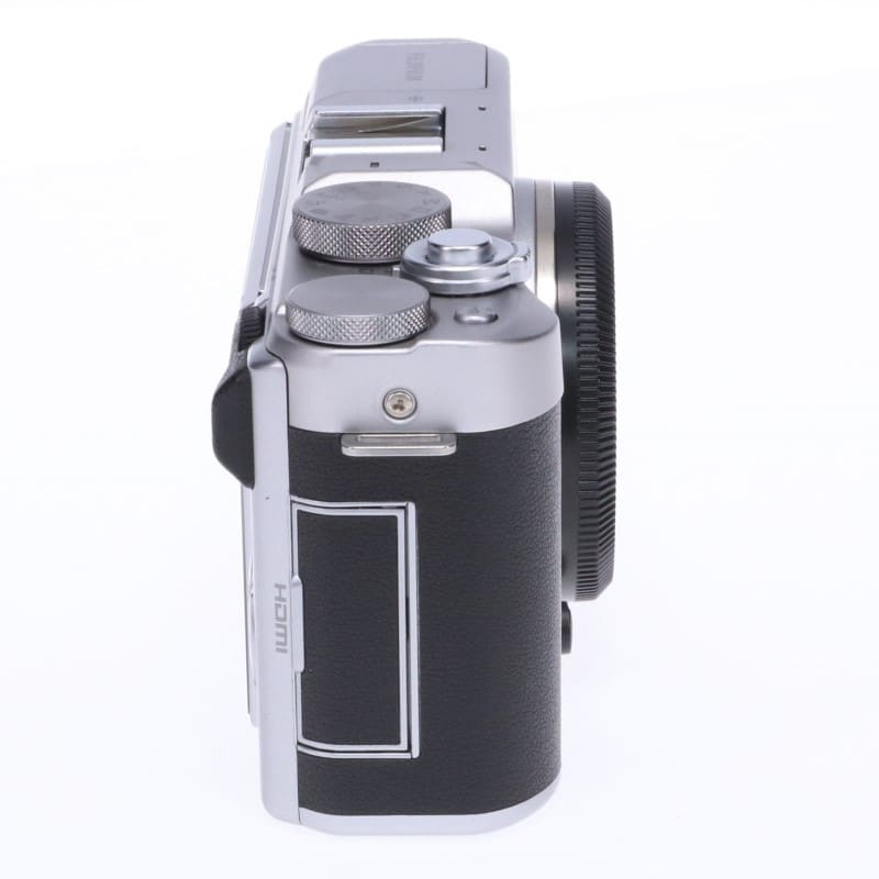 FUJIFILM X-A5 ボディ シルバー