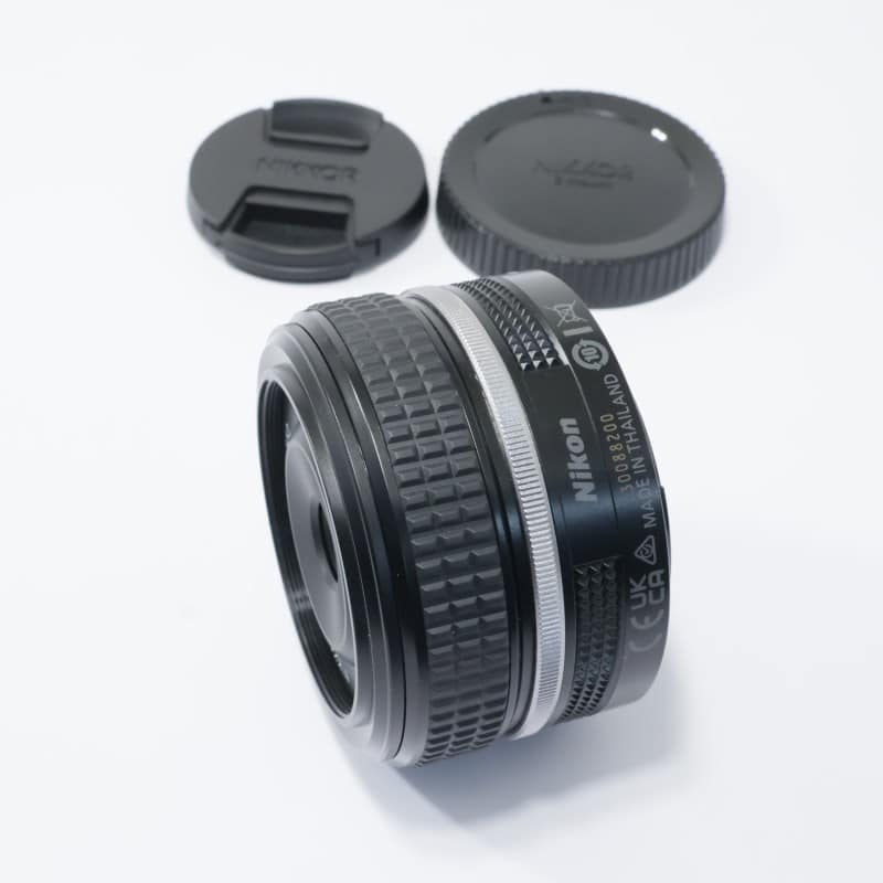 Nikon NIKKOR Z 28mm f/2.8 Special Edition ABランク 中古｜フジヤカメラ