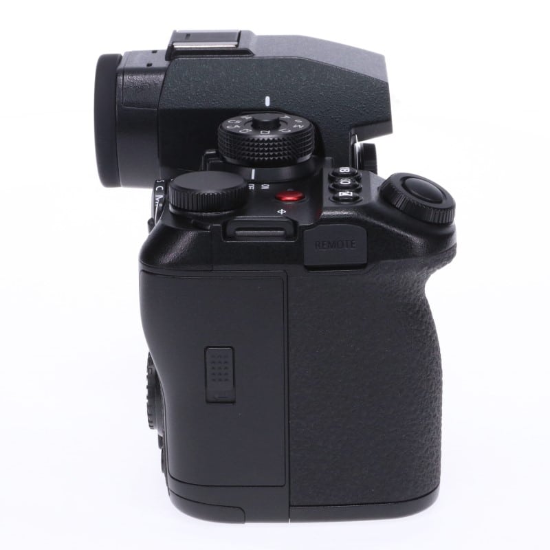 LUMIX S1RII ボディ DC-S1RM2