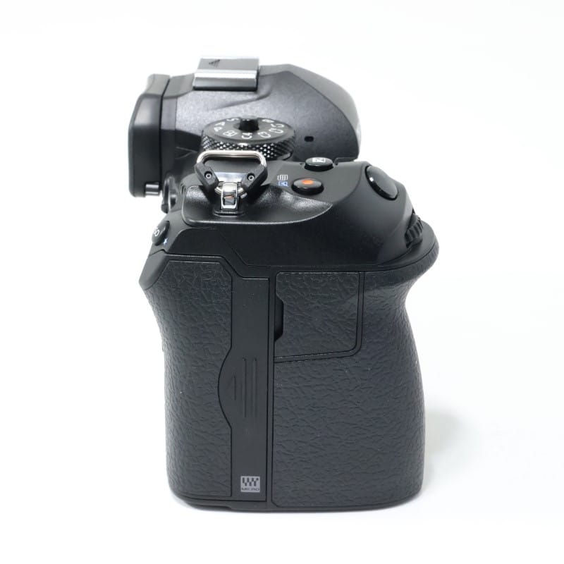 OM SYSTEM OM-1 Mark II ボディー