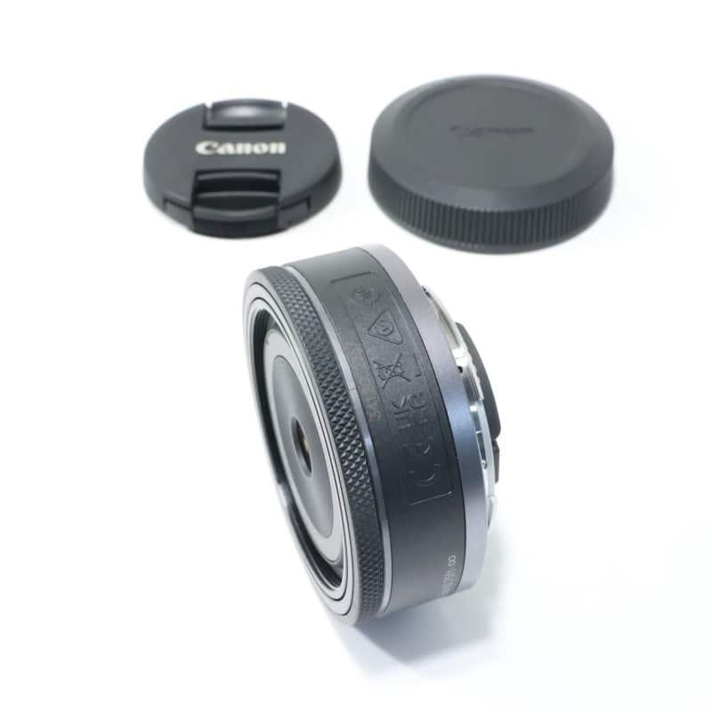 RF28mm F2.8 STM