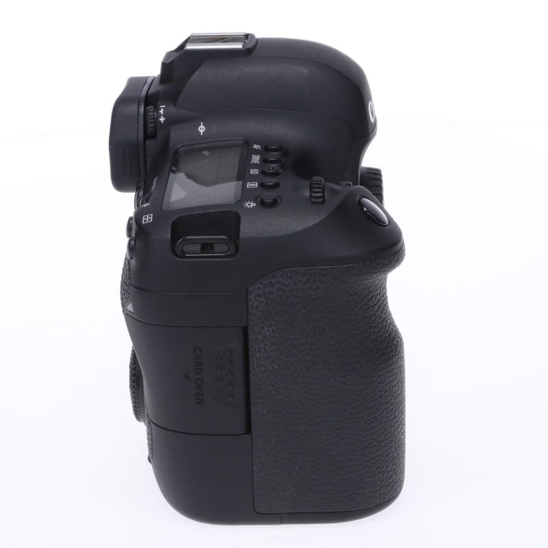 EOS 6D Mark II ボディー
