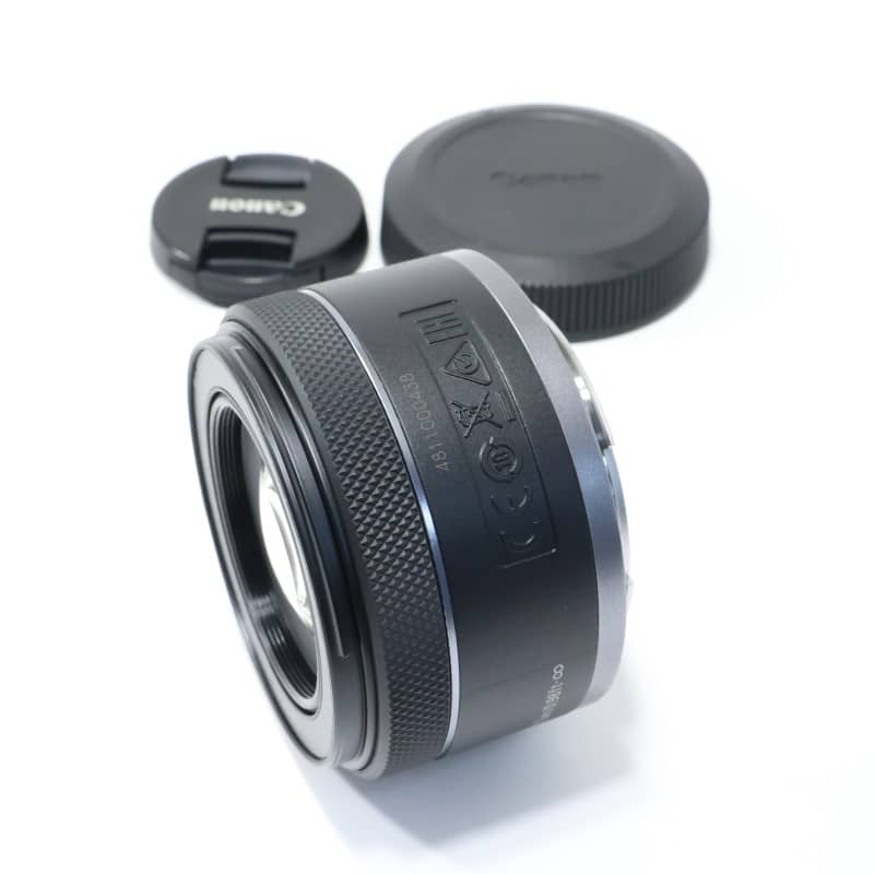 RF50mm F1.8 STM