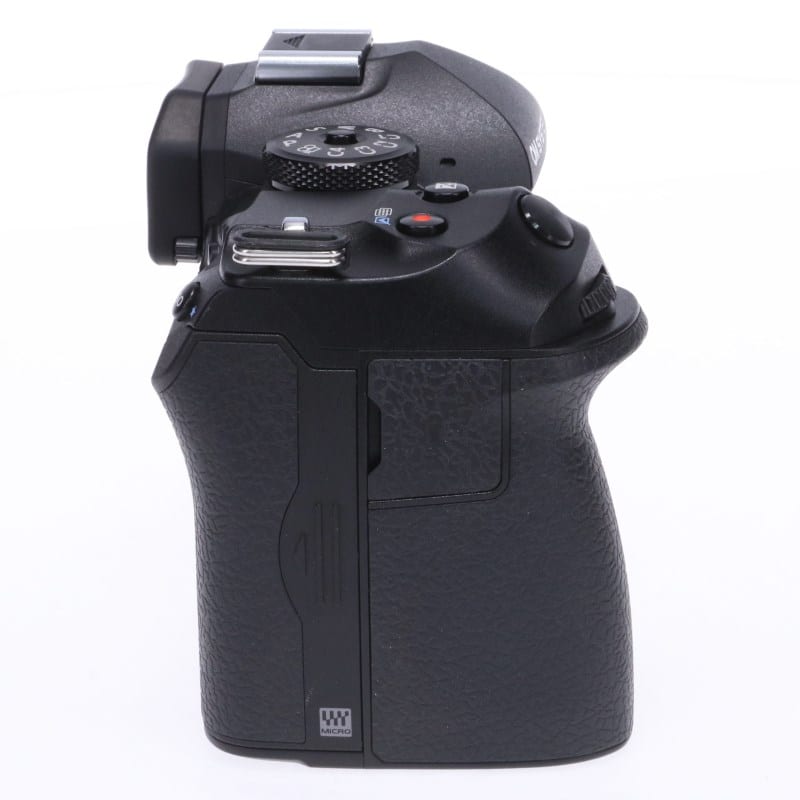 OM SYSTEM OM-1 Mark II ボディー