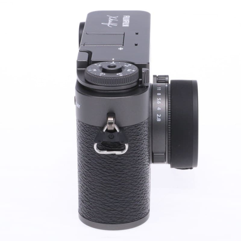X half (FUJIFILM X-HF1) チャコールシルバー