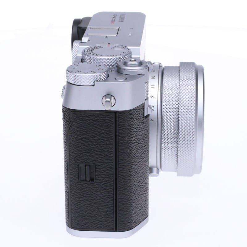 FUJIFILM GFX100RF シルバー