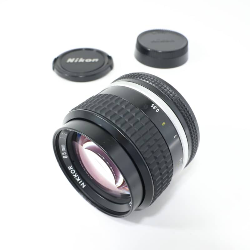 Ai Nikkor 85mm F2S