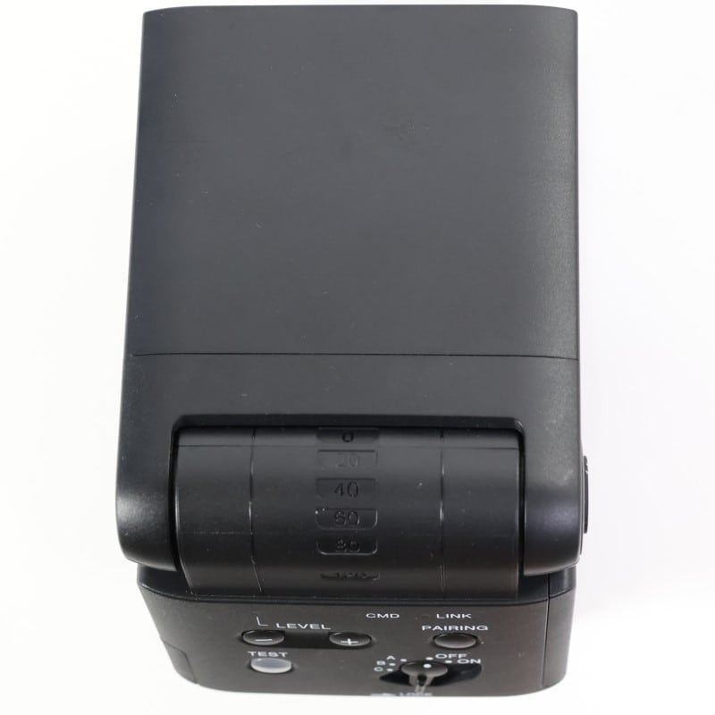 フラッシュ HVL-F28RM