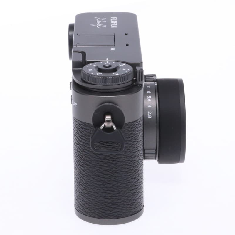 X half (FUJIFILM X-HF1) チャコールシルバー