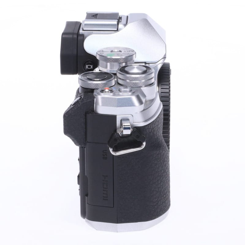 OM-D E-M10 Mark IV ボディー シルバー