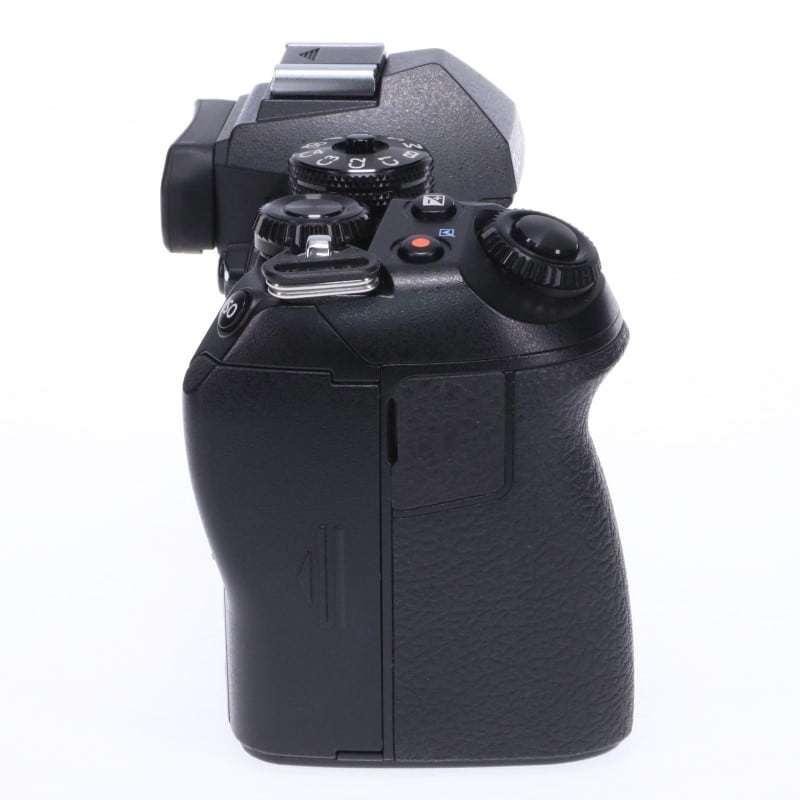 OM-D E-M1 Mark III ボディー