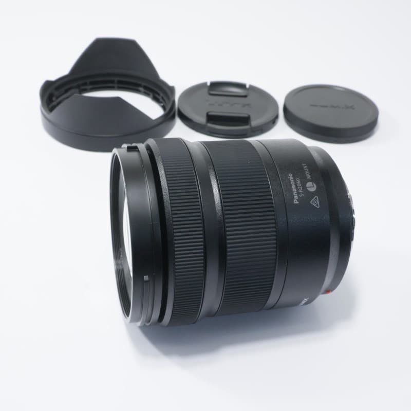 LUMIX S 20-60mm F3.5-5.6 S-R2060