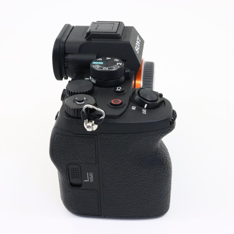EOS R6 ボディー