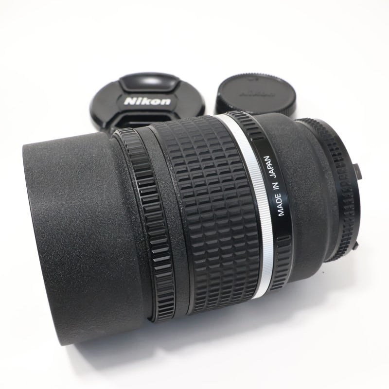 Ai AF DC-Nikkor 135mm f/2D