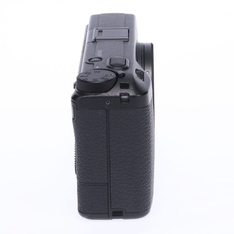 RICOH GR III
